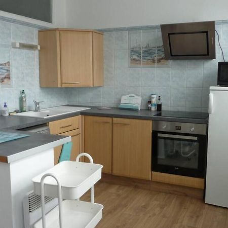 12 Rdc Appartement 2 Chambres Jardin Terrasse Ploneour-Lanvern Luaran gambar